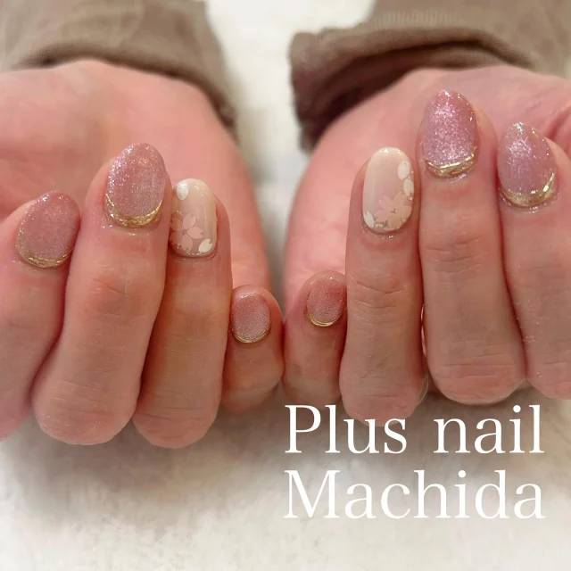 ______________

【design】No.3011
【color】096　M15　ミラーG
【staff】山崎

_______________

これからの時期にピッタリな桜デザイン
２色の桜を使うことで華やかさアップ！

カラー変更可能！
パーツ追加　￥110～

ご不明な点ございましたら店頭までご連絡ください。
お電話・ネット予約、お待ちしております！
ご予約のお時間によってはご案内できないデザインなどもございますのでご了承ください。

＊＊＊＊＊＊＊＊＊
ソフトジェル専門サロン
プラスネイル町田店

http://plusnail.jp

営業時間：平日・土曜10：00～20：00
　　　　　　：日祝10：00～19：00
年中無休（年末年始を除く）
小田急線町田駅東口より徒歩１分
TEL：042-850-9475

＊＊＊＊＊＊＊＊＊＊