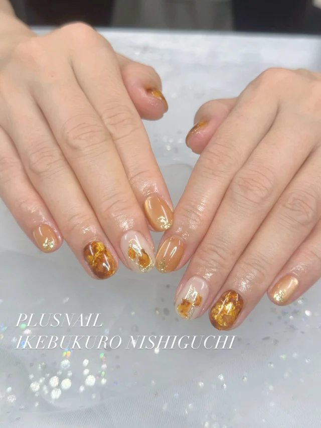 .

.⋆𝜗𝜚 ┈┈┈ ⋯ ┈┈┈ 𝜗𝜚 ┈┈┈ ⋯ ┈┈┈𝜗𝜚.⋆

今季大人気デザイン🍁
鼈甲オリジナルデザイン✨

.⋆𝜗𝜚 ┈┈┈ ⋯ ┈┈┈ 𝜗𝜚 ┈┈┈ ⋯ ┈┈┈𝜗𝜚.⋆

【color】
#オリジナルデザイン
174.502.516.M502

【staff】
yamagishi

※インスタのデザインのご希望の方は（インスタデザイン希望）とご予約時に記載頂くかお電話の際はお伝えください
※お時間によってはご案内出来かねますのでよろしくお願い致します。
ご予約はプロフィールのURL またはお電話にて承っております♥

●池袋駅徒歩3分
#nail #nails #naildesign #gelnails #gelnail #ジェルネイル#パラジェル #大人ネイル #綺麗めネイル #パープルネイル #パープル #purplenails #マグネット #マグネットネイル #magnetnails #ネイルデザイン #プラスネイル #プラスネイル池袋西口　#クリアネイル #夏ネイル #summernail #フレンチ　#フラッシュネイル #マットネイル　#秋ネイル　#オータムネイル#ラメグラ　#グリッター